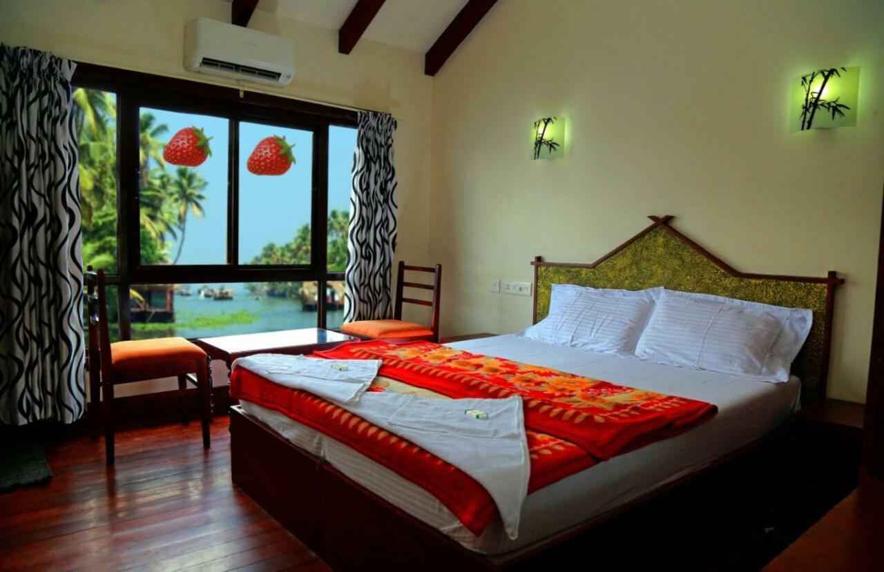 Готель Cosy Premium Houseboats Alappuzha Екстер'єр фото
