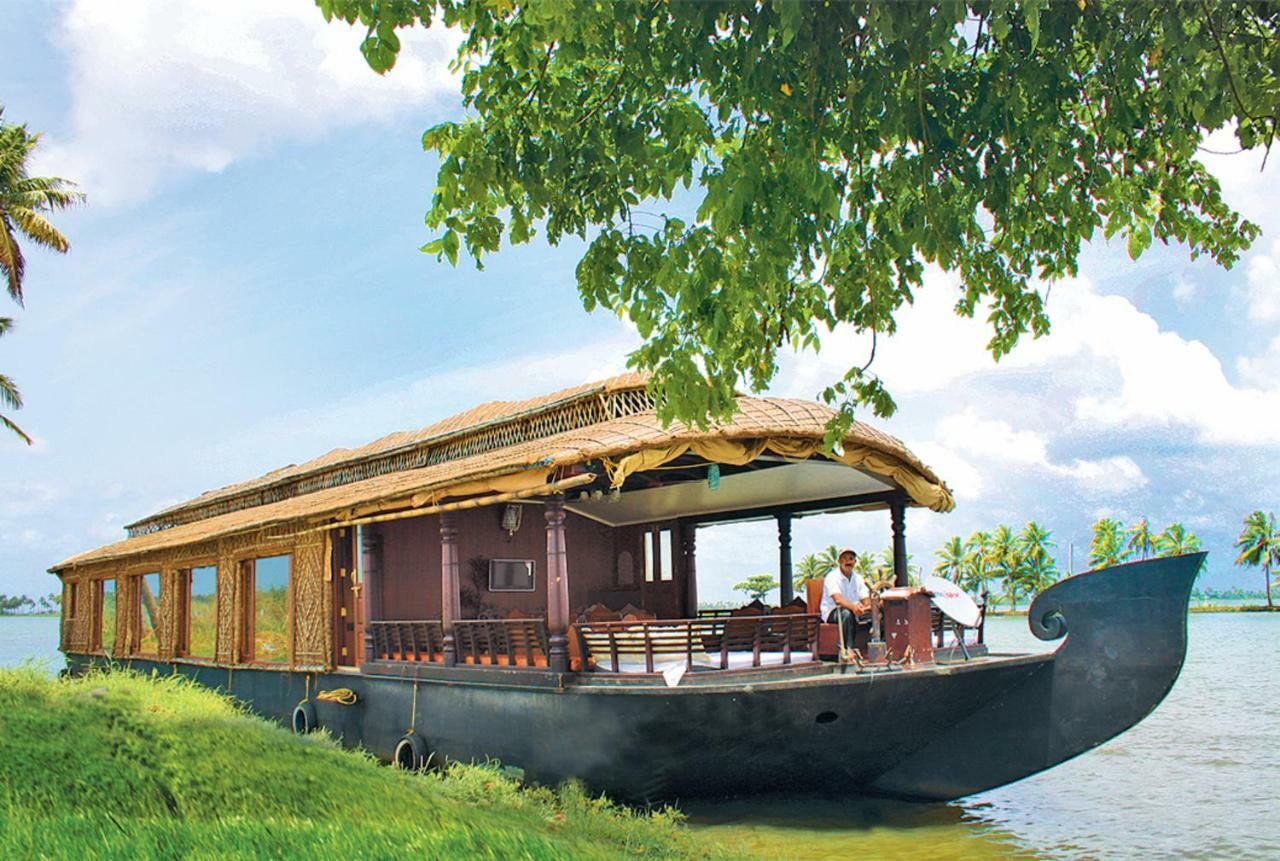 Готель Cosy Premium Houseboats Alappuzha Екстер'єр фото