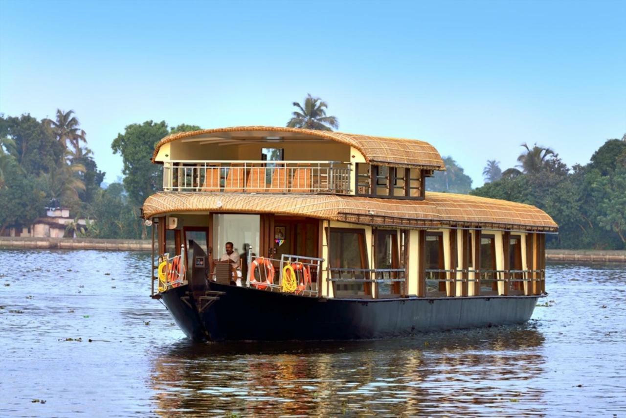 Готель Cosy Premium Houseboats Alappuzha Екстер'єр фото